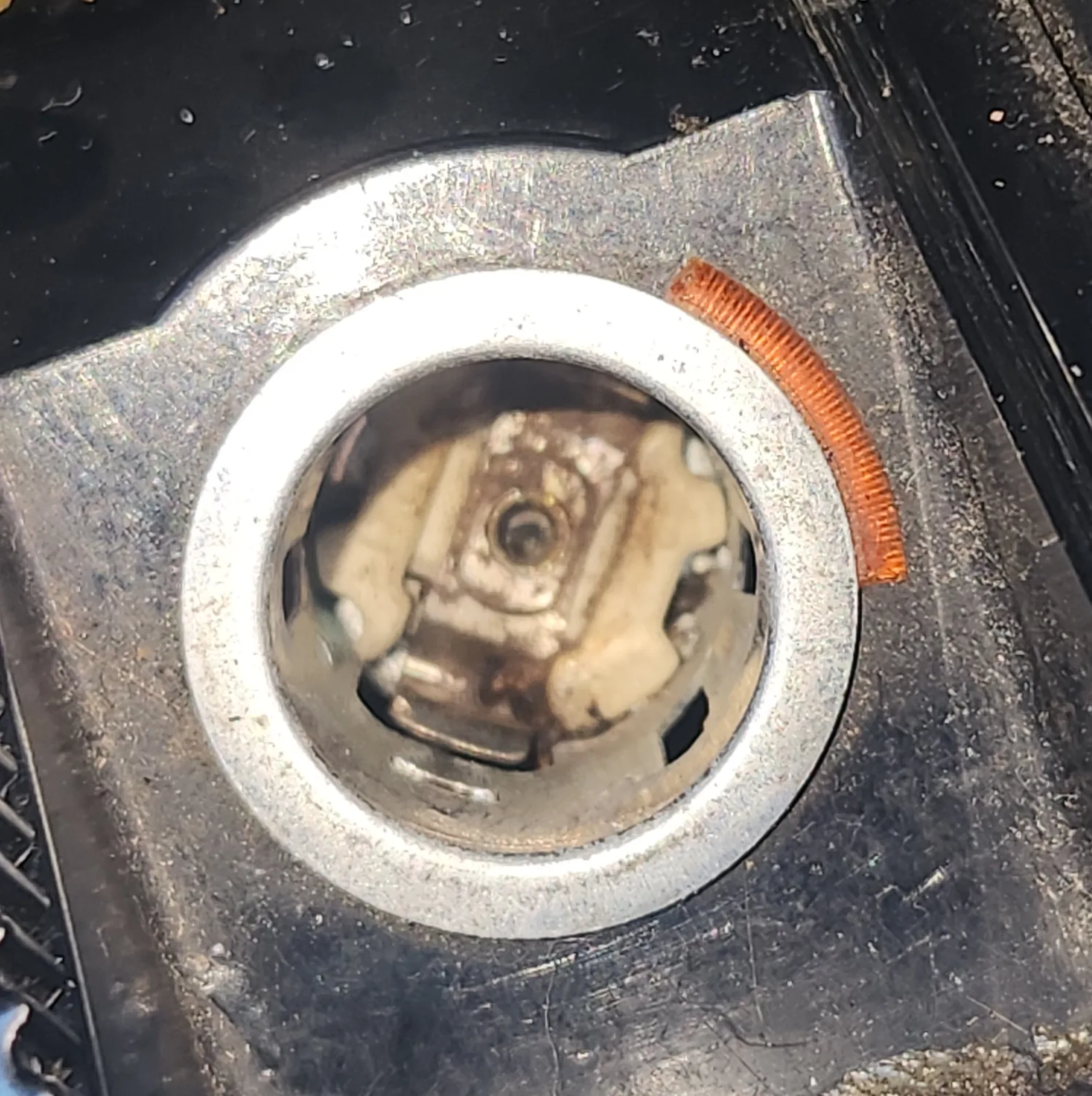 Cigarette lighter system and adapter check.